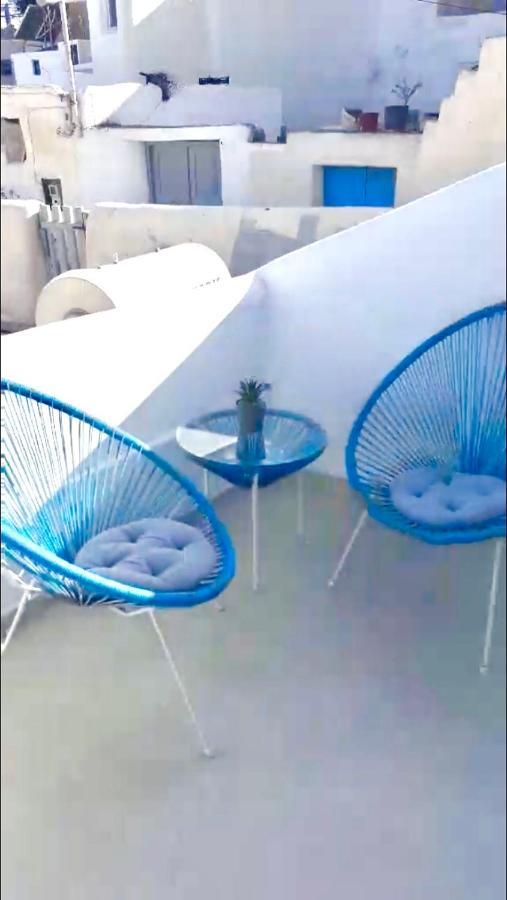 Oldtown Suites Fira Exterior foto